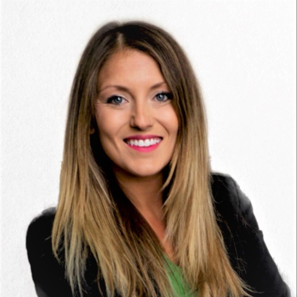 Meet your Posher, Kassandra